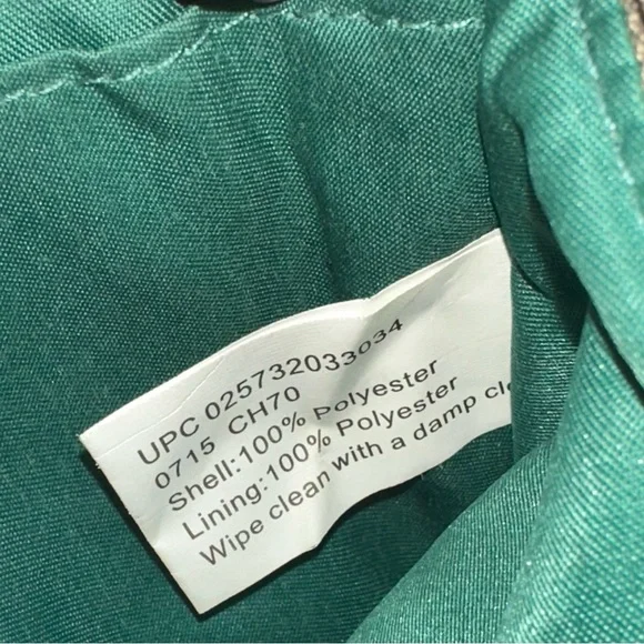 Travelon Quilted Snake Print Wristlet Pouch - Neutral Grey/Beige RFID - Picture 7 of 12